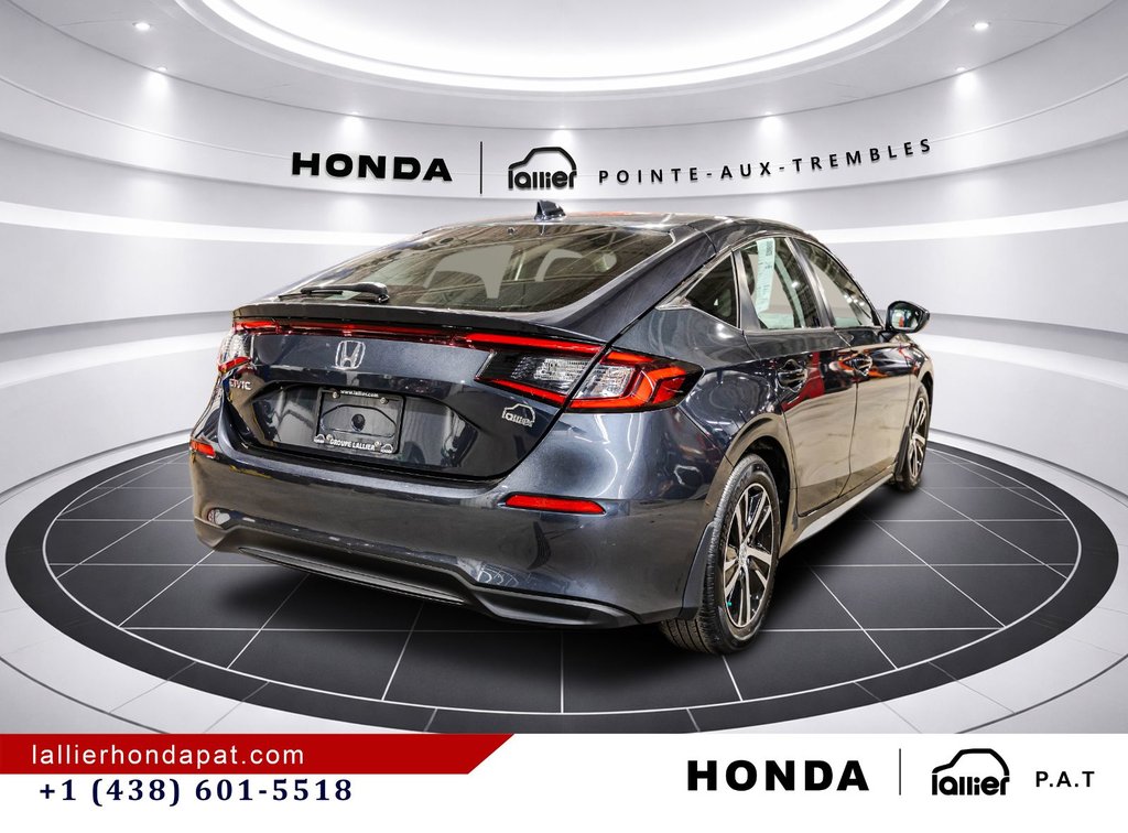 2022 Honda Civic Hatchback LX in Montreal, Quebec - 7 - w1024h768px