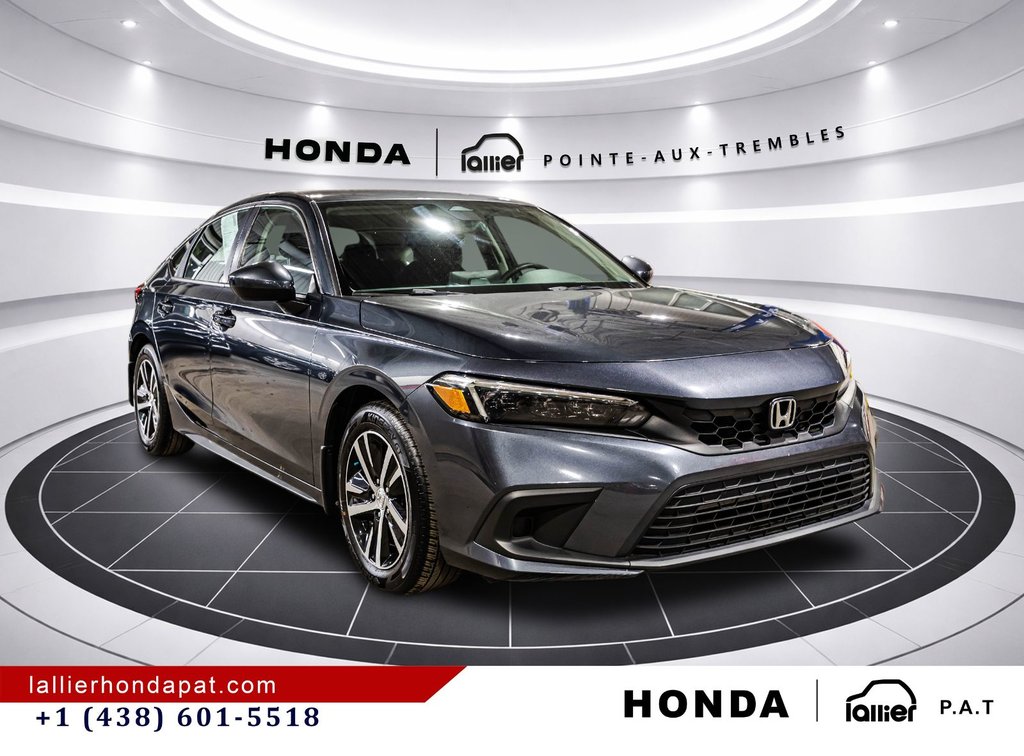 2022 Honda Civic Hatchback LX in Montreal, Quebec - 9 - w1024h768px