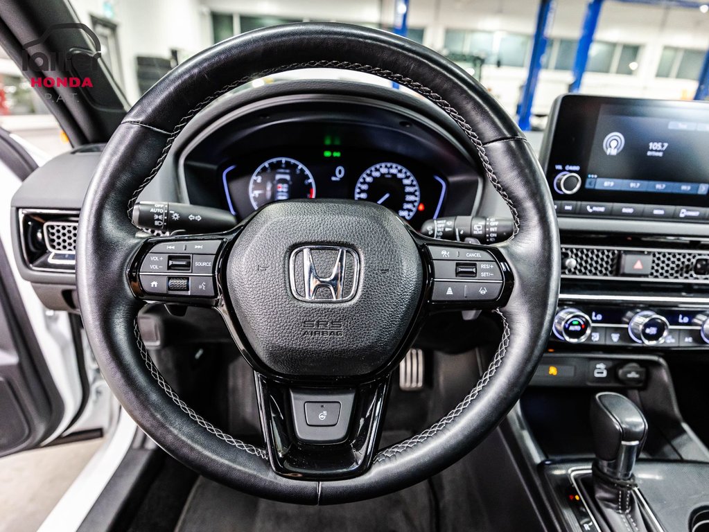 2023 Honda Civic Hatchback Sport 1 proprio jamais accidenté in Montreal, Quebec - 22 - w1024h768px