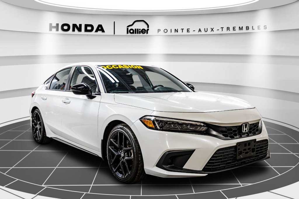 2023 Honda Civic Hatchback Sport 1 proprio jamais accidenté in Montreal, Quebec - 9 - w1024h768px