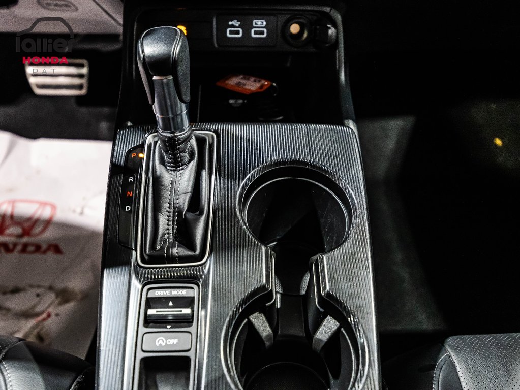 Honda Civic Hatchback SPORT TOURING 2023 à Montréal, Québec - 26 - w1024h768px