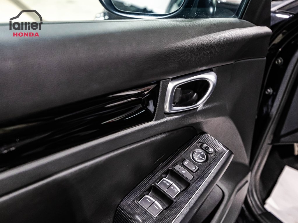 Honda Civic Hatchback SPORT TOURING 2023 à Montréal, Québec - 11 - w1024h768px