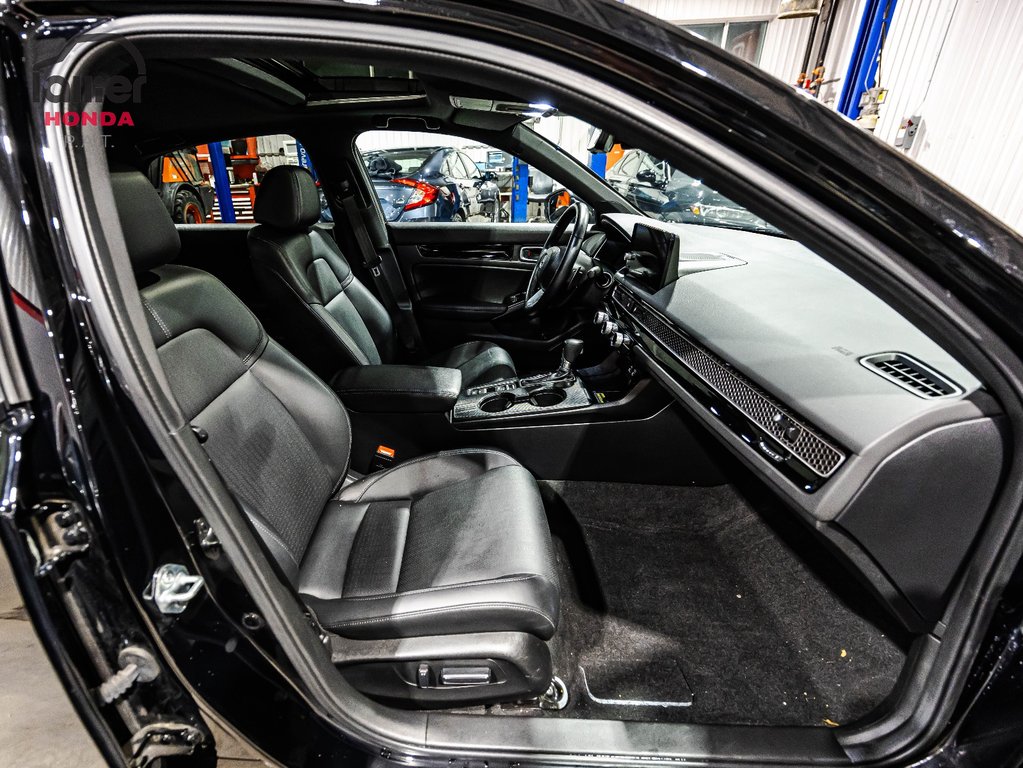 Honda Civic Hatchback SPORT TOURING 2023 à Montréal, Québec - 18 - w1024h768px