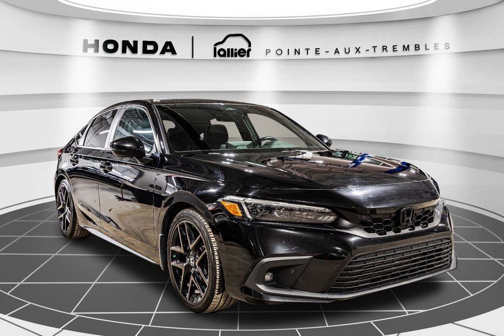 Honda Civic Hatchback SPORT TOURING 2023 à Montréal, Québec - 9 - w1024h768px