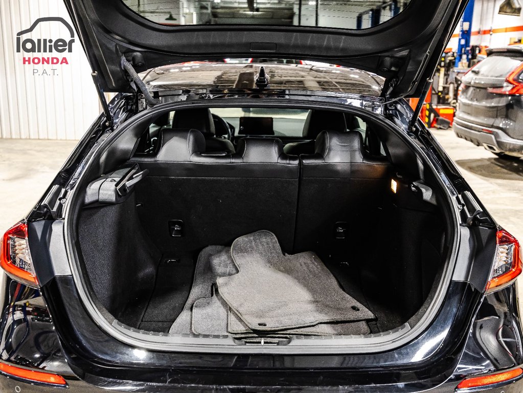 Honda Civic Hatchback SPORT TOURING 2023 à Montréal, Québec - 16 - w1024h768px