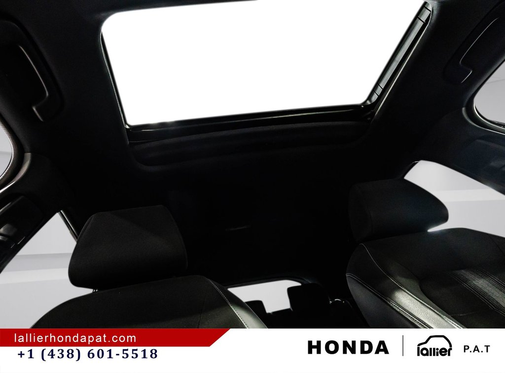 2023 Honda CIVIC HB SPORT Sport in Montreal, Quebec - 18 - w1024h768px