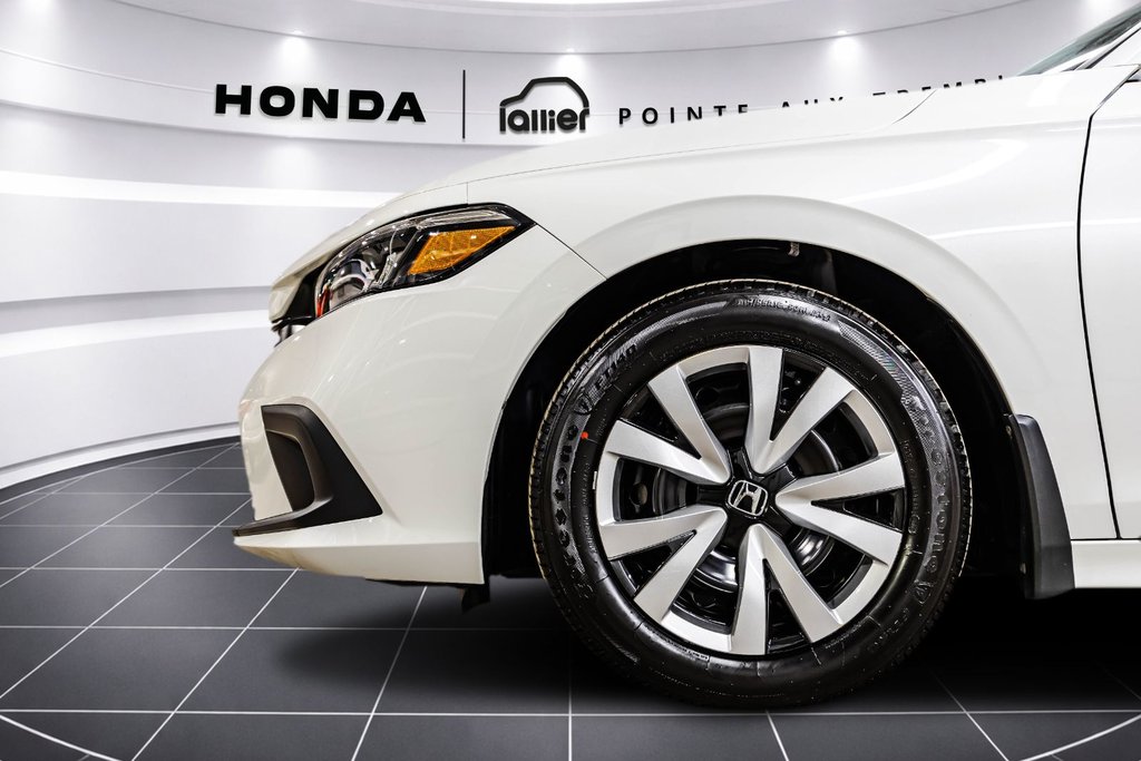 2023 Honda Civic Sdn LX-B in Montreal, Quebec - 8 - w1024h768px