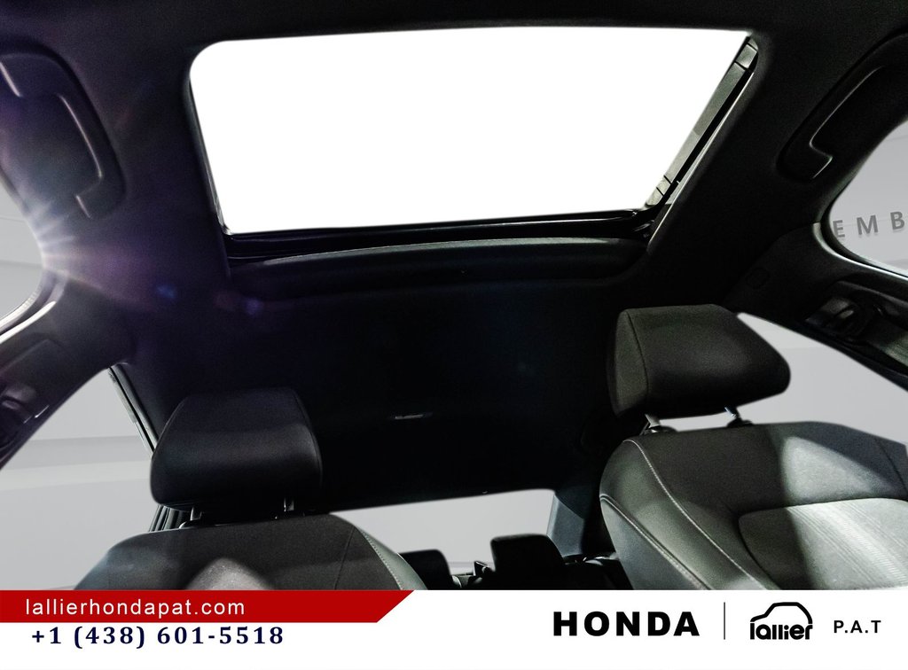 Honda Civic Sdn Sport 2023 à Montréal, Québec - 18 - w1024h768px