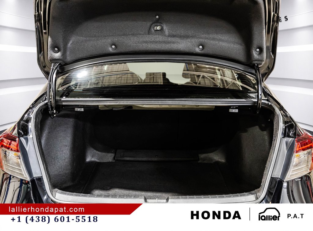 Honda Civic Sedan Hybrid Sport 2025 à Montréal, Québec - 15 - w1024h768px