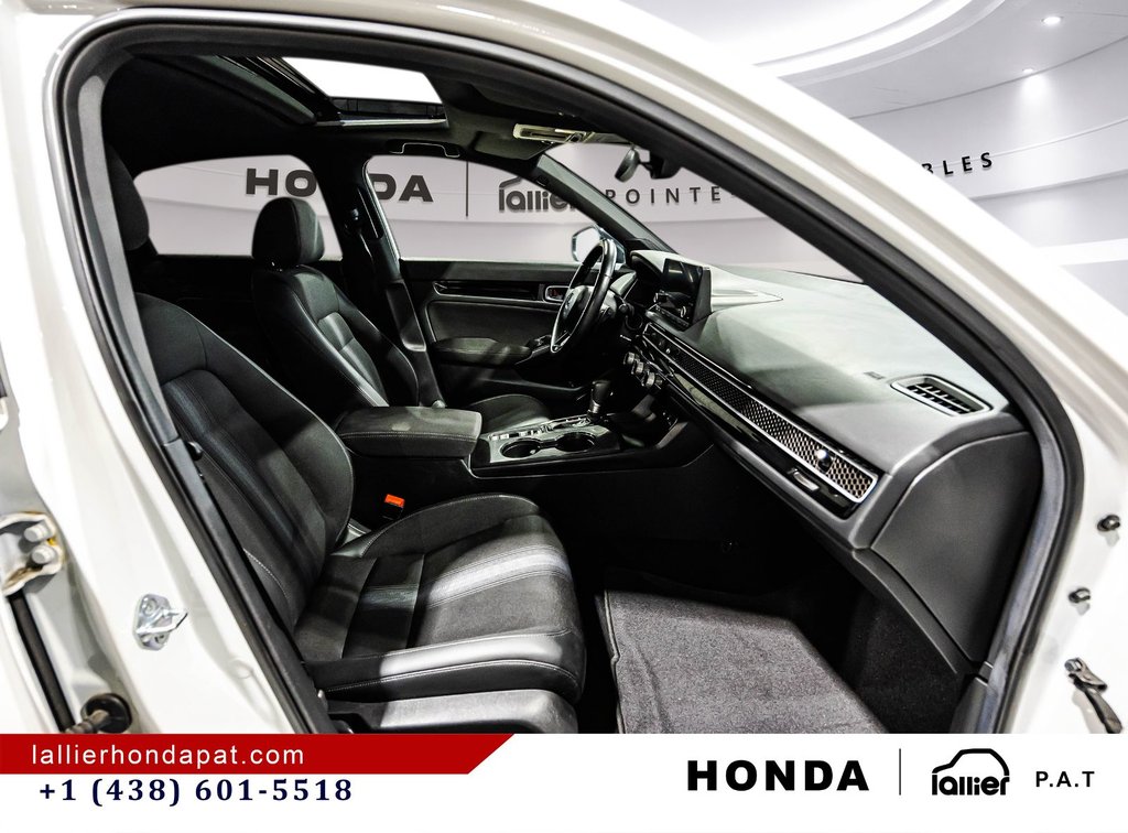 Honda Civic Sedan Hybrid  2025 à Montréal, Québec - 17 - w1024h768px