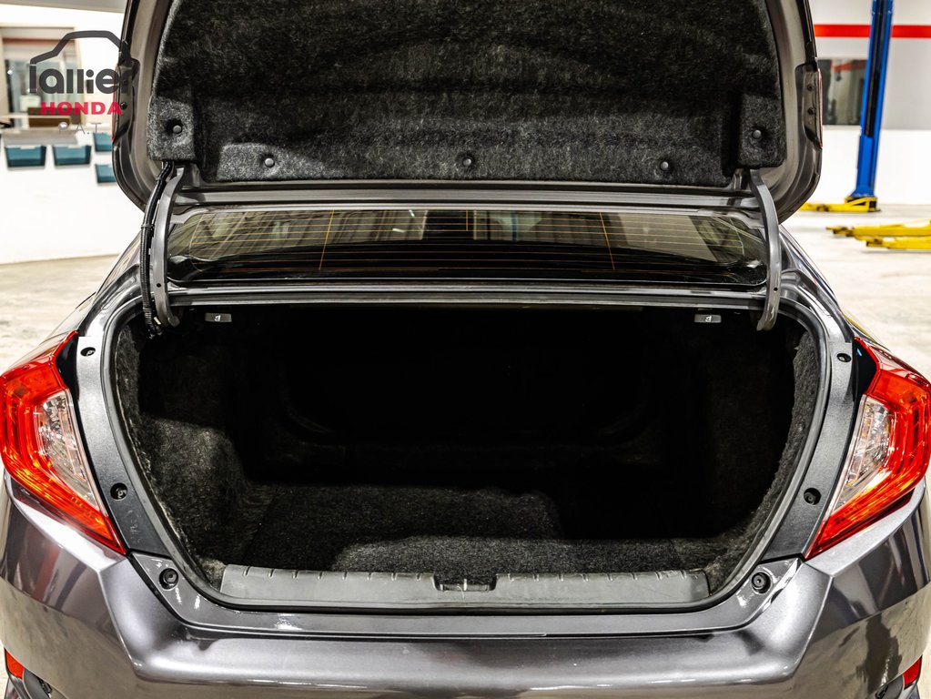 Honda Civic Sedan LX 2016 à Montréal, Québec - 15 - w1024h768px