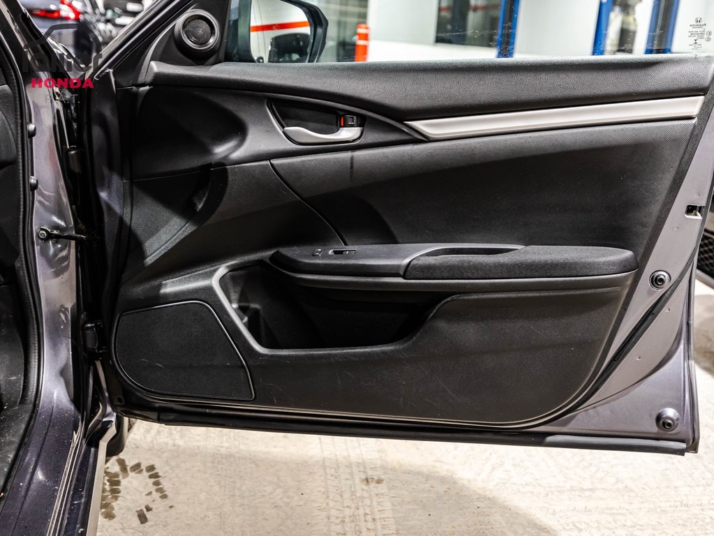 Honda Civic Sedan LX 2016 à Montréal, Québec - 16 - w1024h768px