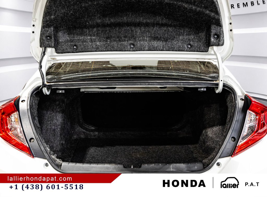 2016 Honda Civic Sedan LX in Montreal, Quebec - 15 - w1024h768px