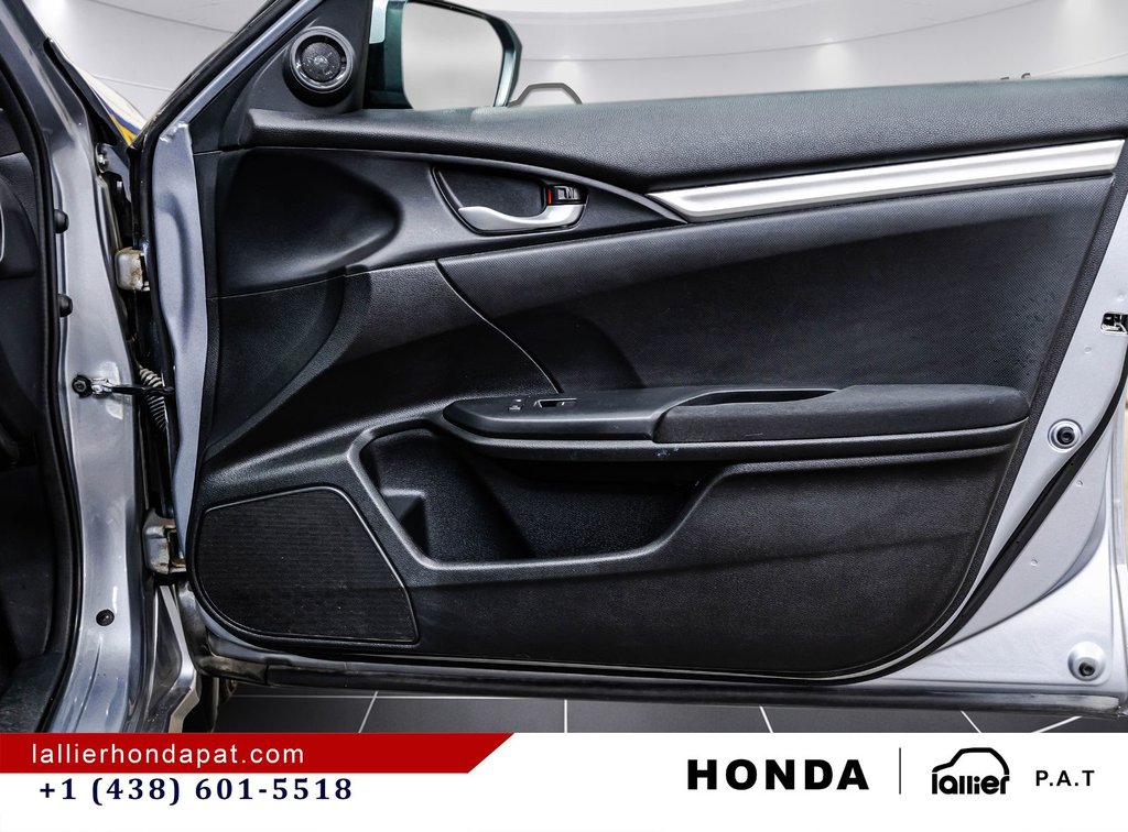 2016 Honda Civic Sedan LX in Montréal, Quebec - 14 - w1024h768px