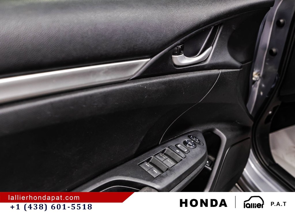 2016 Honda Civic Sedan LX in Montréal, Quebec - 9 - w1024h768px