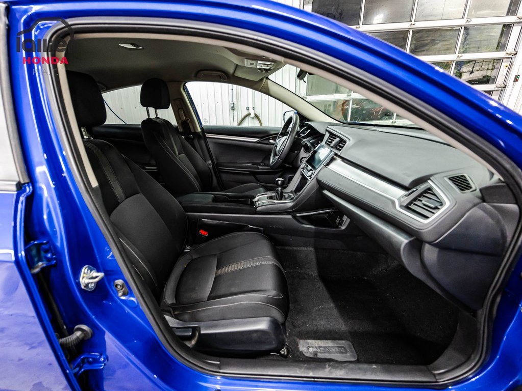 2017 Honda Civic Sedan LX MANUELLE in , Quebec - 17 - w1024h768px