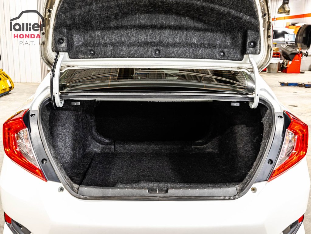 2017 Honda Civic Sedan EX in Montréal, Quebec - 16 - w1024h768px