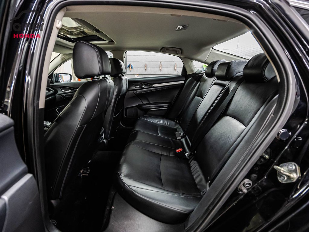 2018 Honda Civic Sedan Touring in Montreal, Quebec - 14 - w1024h768px