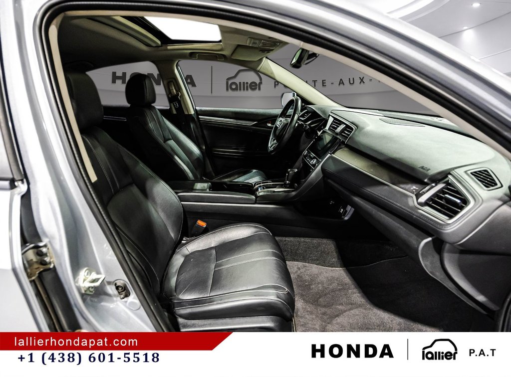 2018 Honda Civic Sedan Touring in Montréal, Quebec - 16 - w1024h768px