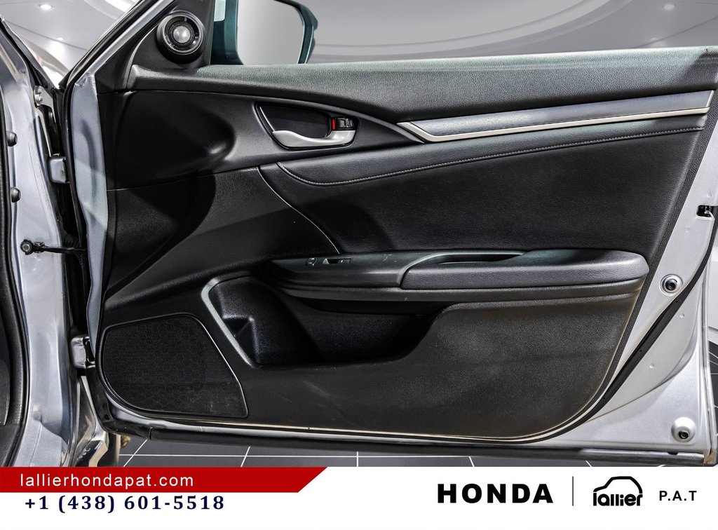 2018 Honda Civic Sedan Touring in Montréal, Quebec - 15 - w1024h768px