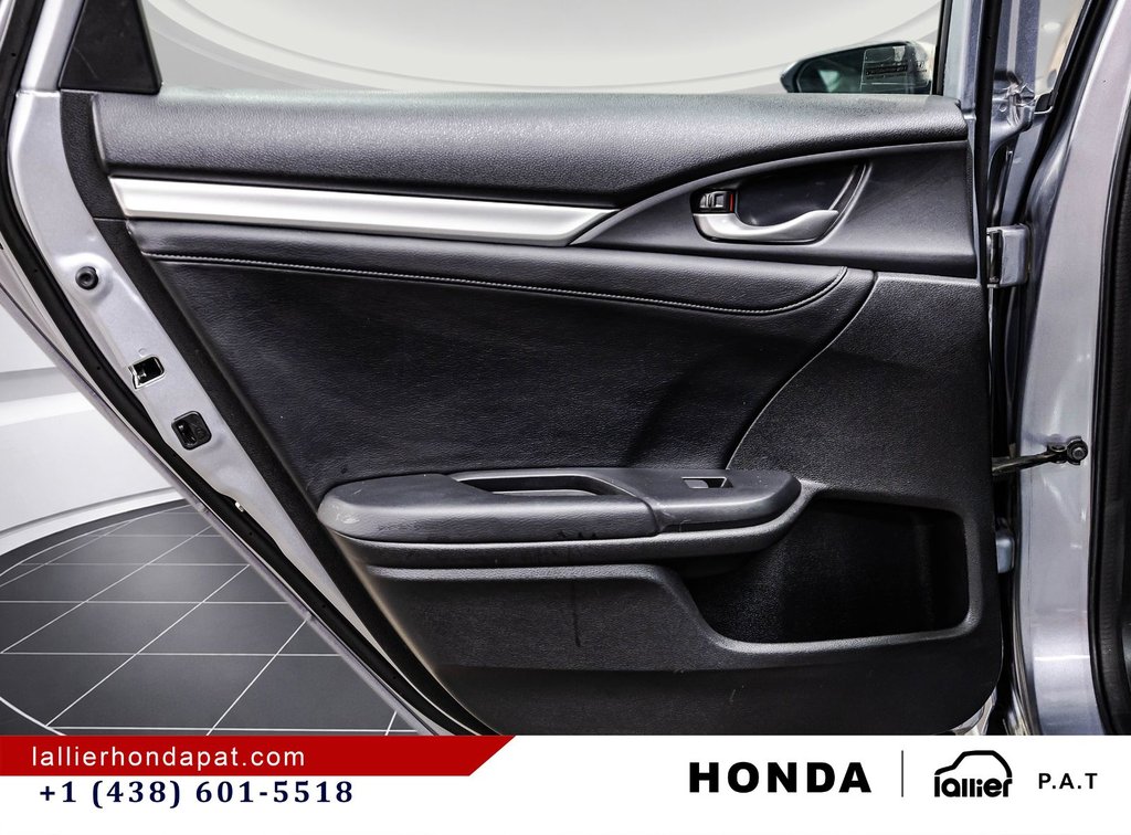 Honda Civic Sedan Touring 2018 à Montréal, Québec - 13 - w1024h768px