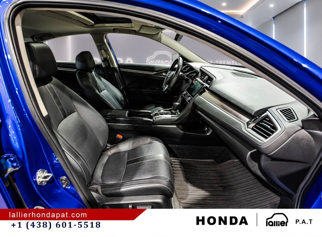 Honda Civic Sedan Touring 2018 à Montréal, Québec - 18 - w1024h768px