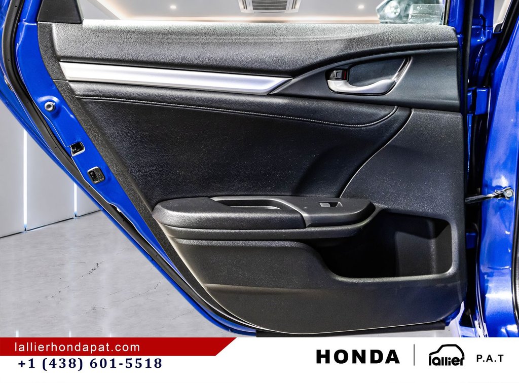 Honda Civic Sedan Touring 2018 à Montréal, Québec - 13 - w1024h768px