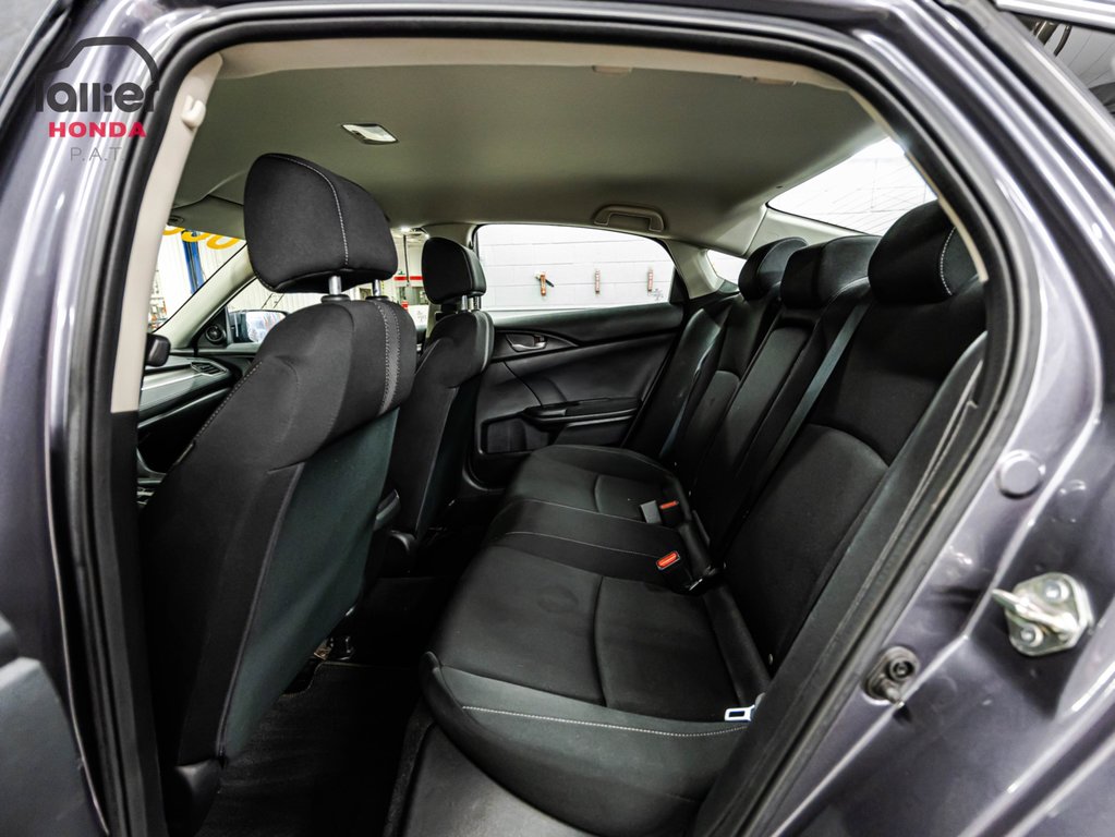 Civic Sedan LX retour de location jamais accidenté 2019 à Montréal, Québec - 13 - w1024h768px