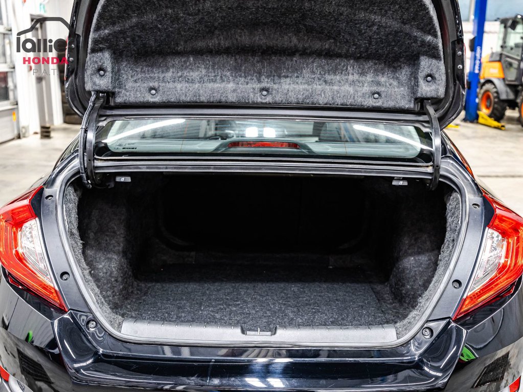 2019 Honda Civic Sedan EX in Montreal, Quebec - 16 - w1024h768px
