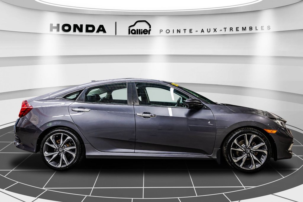 Honda Civic Sedan Touring La plus équipée des Civic 2019 à Montréal, Québec - 8 - w1024h768px