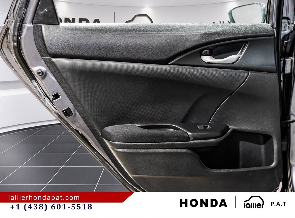 2019 Honda Civic Sedan LX in Montreal, Quebec - 12 - w1024h768px