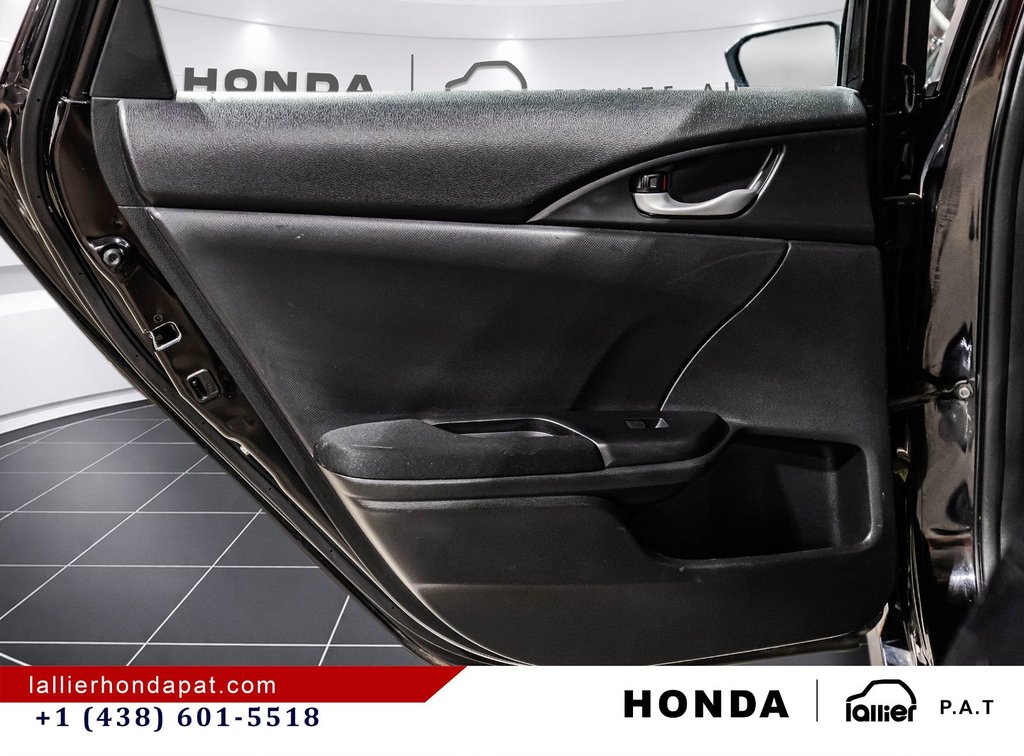 2019 Honda Civic Sedan LX in Montréal, Quebec - 12 - w1024h768px