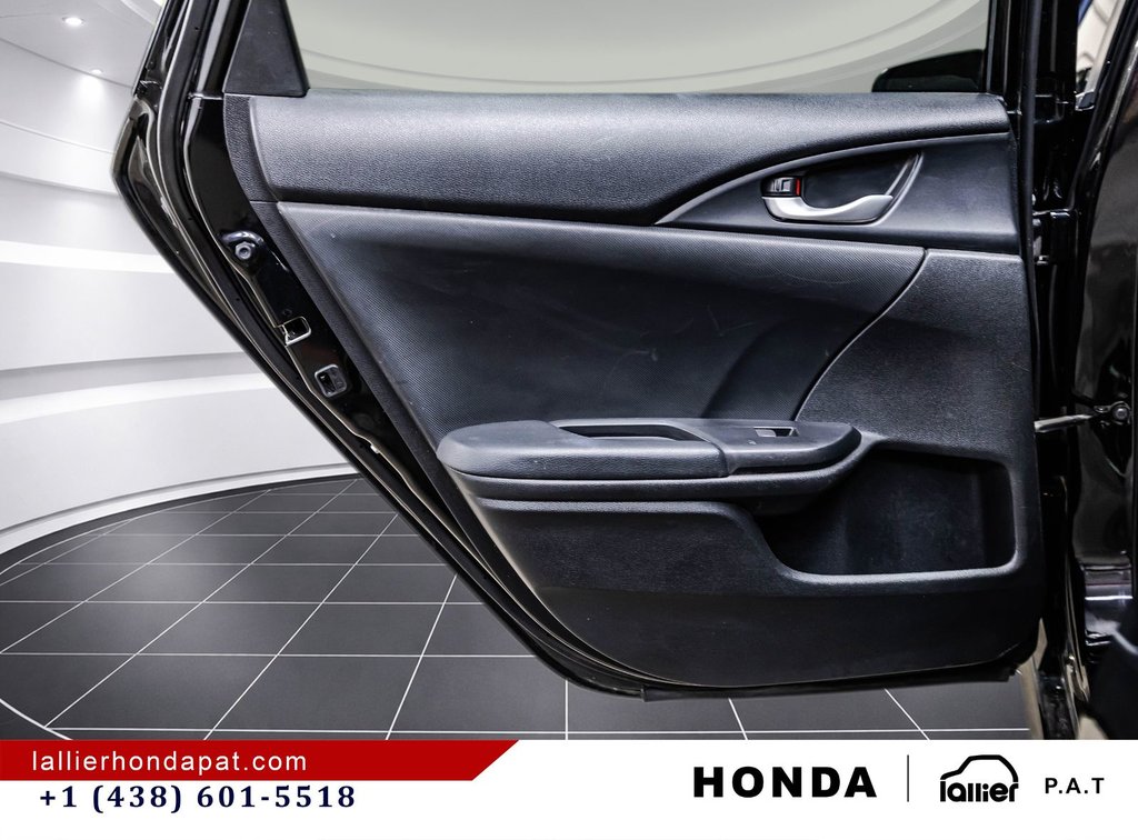 2019 Honda Civic Sedan Sport in Montreal, Quebec - 13 - w1024h768px