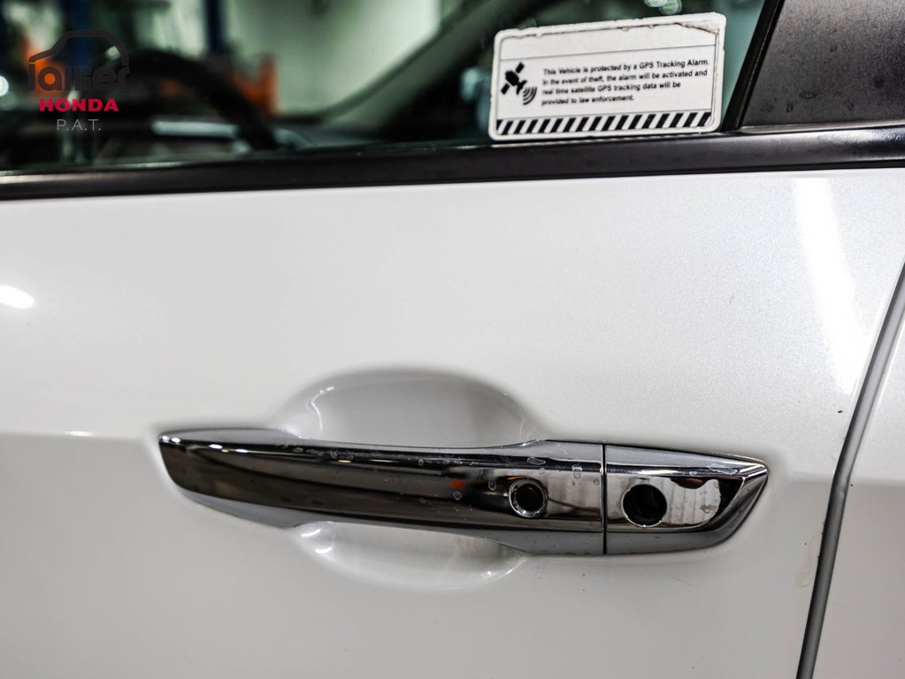 Honda Civic Sedan Touring excellente condition 2020 à , Québec - 11 - w1024h768px