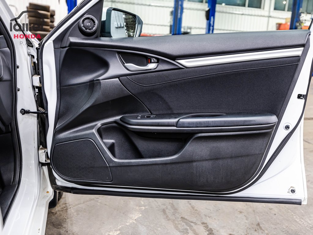 Honda Civic Sedan Sport 1 PROPRIO JAMAIS ACCIDENTÉ 2020 à Montréal, Québec - 17 - w1024h768px