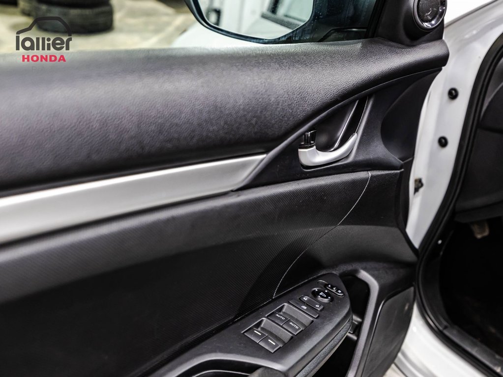 2020 Honda Civic Sedan LX in Montreal, Quebec - 8 - w1024h768px