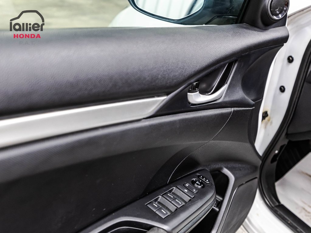 2020 Honda Civic Sedan LX in Montreal, Quebec - 11 - w1024h768px