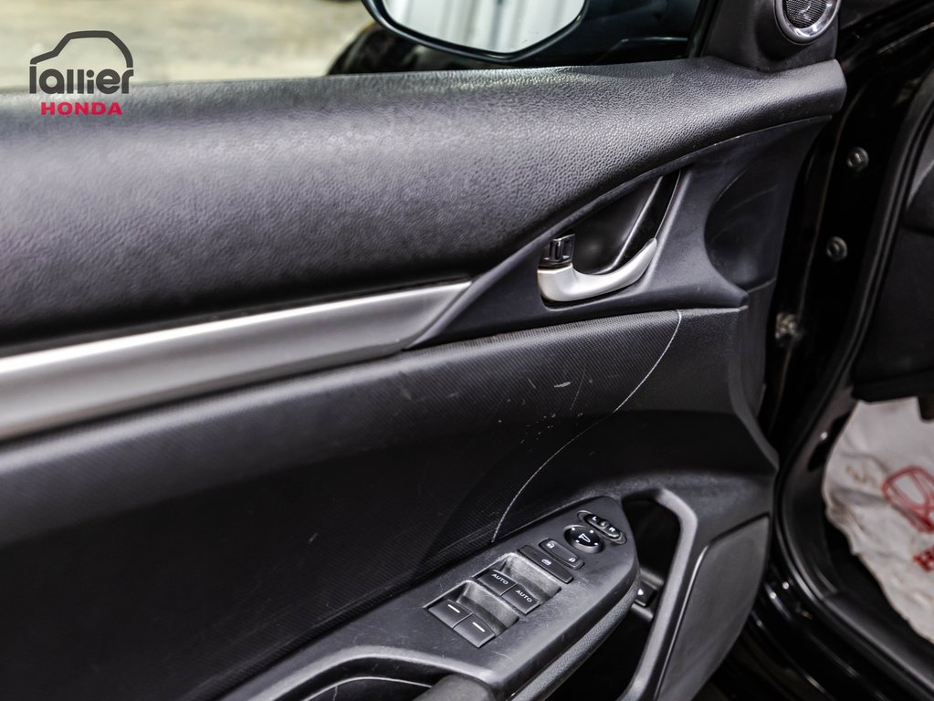 Honda Civic Sedan LX 2020 à Montréal, Québec - 11 - w1024h768px