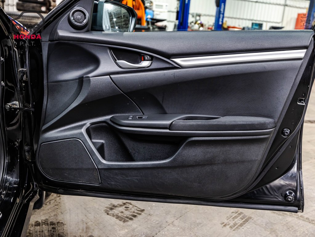 Honda Civic Sedan LX 2020 à Montréal, Québec - 16 - w1024h768px