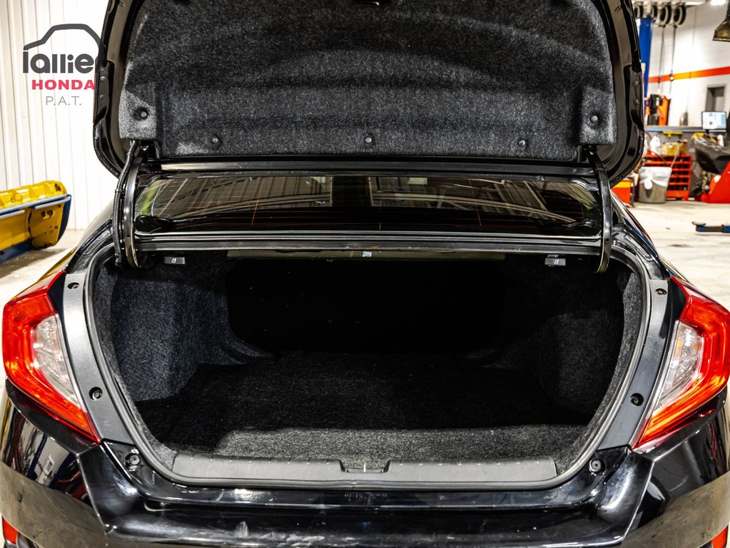 Honda Civic Sedan Sport 2020 à Montréal, Québec - 16 - w1024h768px