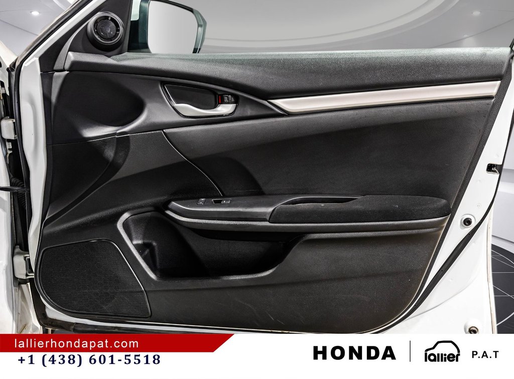 2020 Honda Civic Sedan LX in Montreal, Quebec - 16 - w1024h768px