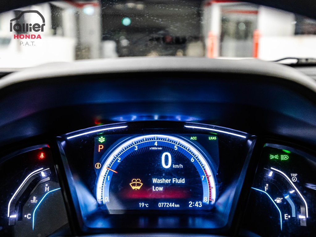 Honda Civic Sedan LX 2021 à , Québec - 18 - w1024h768px