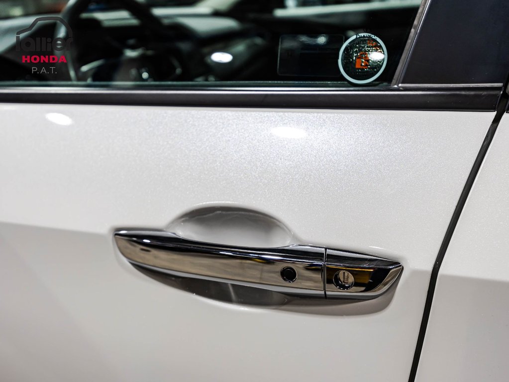 Honda Civic Sedan Touring 2021 à Montréal, Québec - 11 - w1024h768px