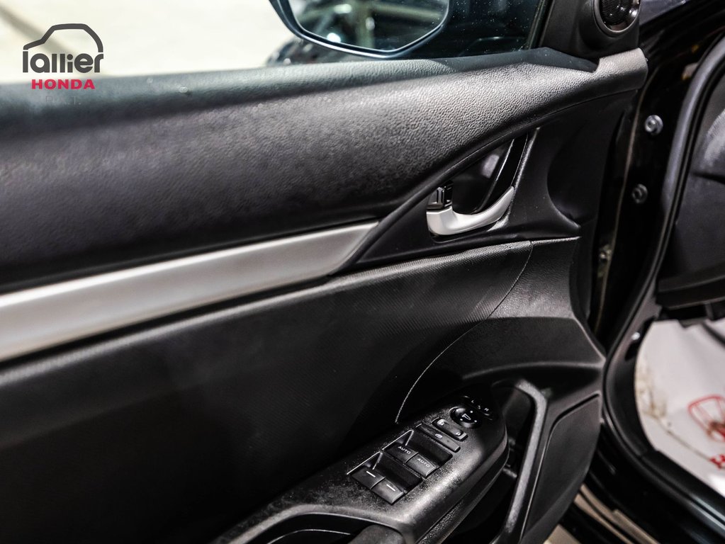 Honda Civic Sedan LX 2021 à Montréal, Québec - 11 - w1024h768px