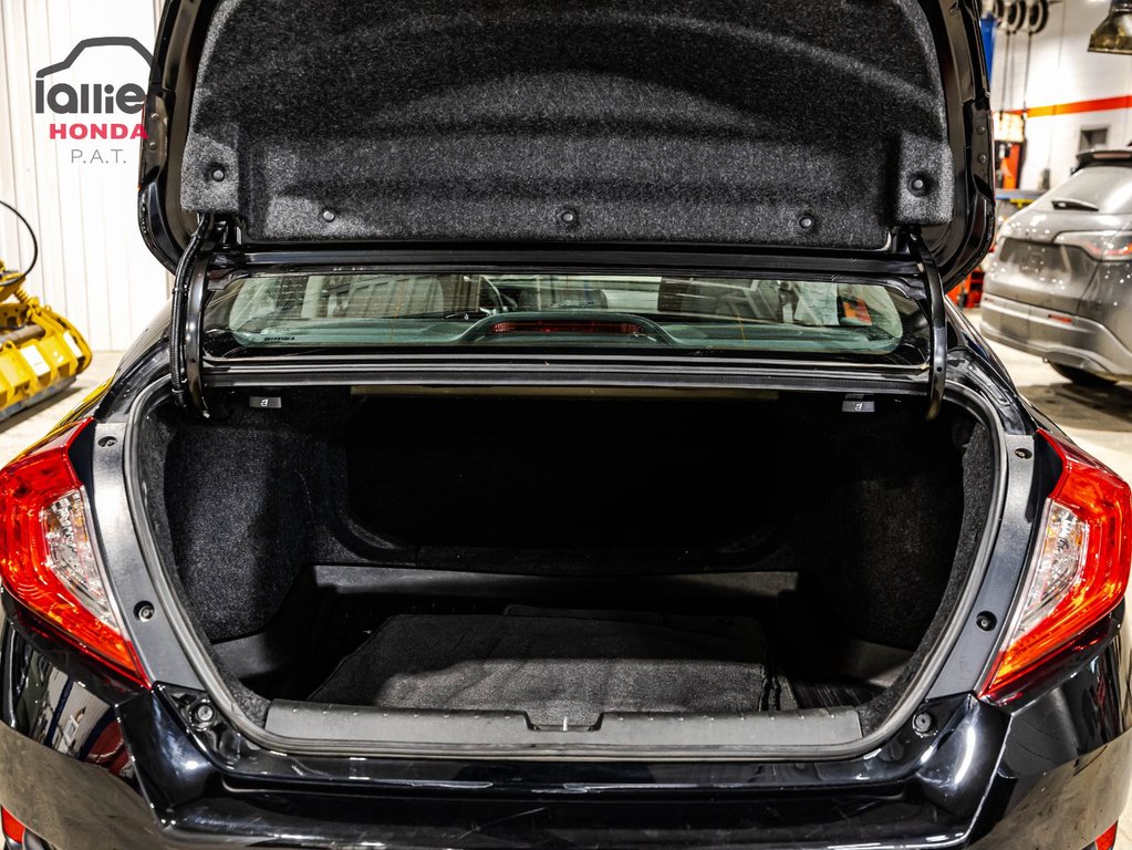 Honda Civic Sedan LX 2021 à Montréal, Québec - 15 - w1024h768px