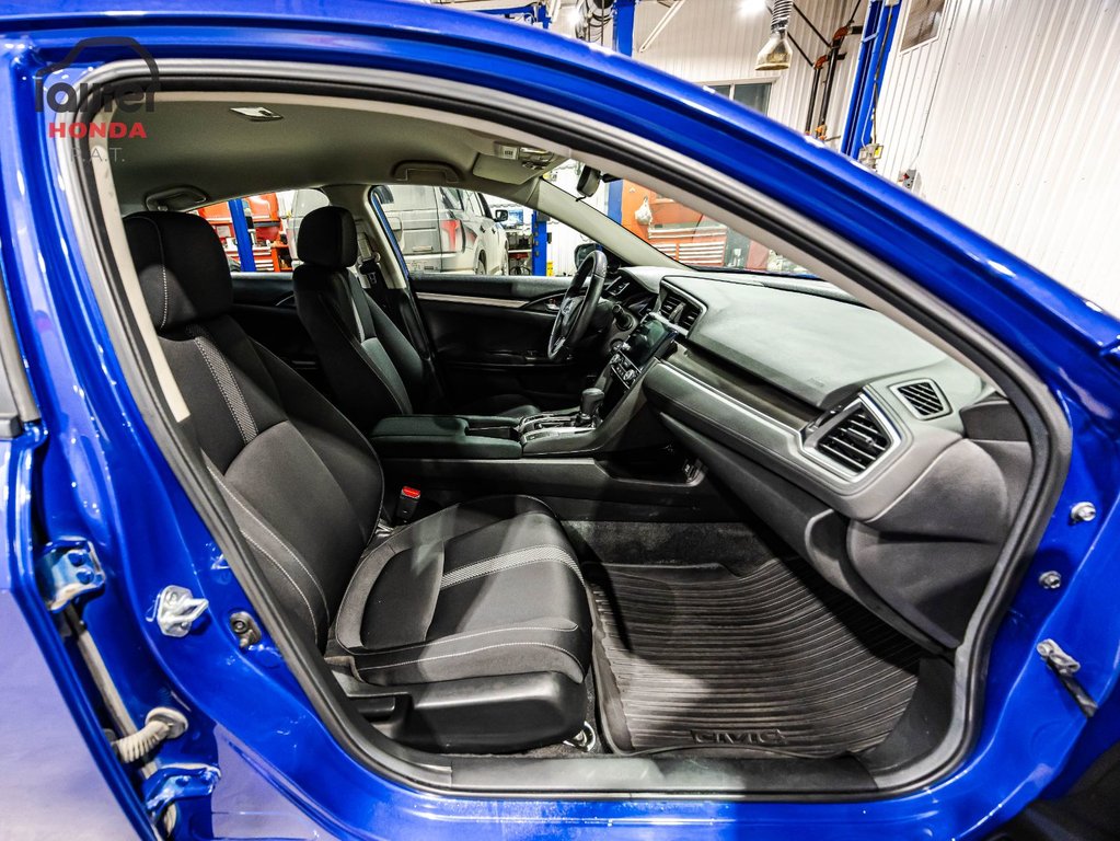 Honda Civic Sedan LX 2021 à Montréal, Québec - 17 - w1024h768px