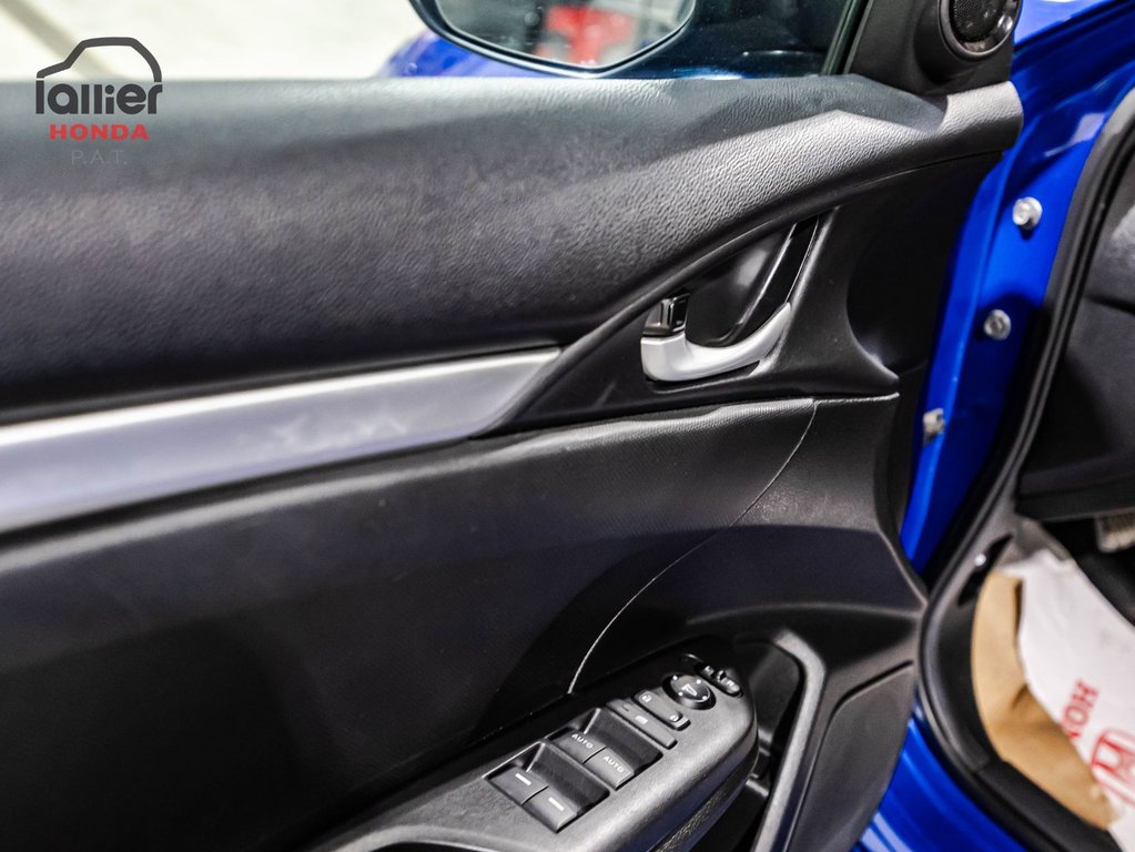 Honda Civic Sedan LX 2021 à Montréal, Québec - 11 - w1024h768px