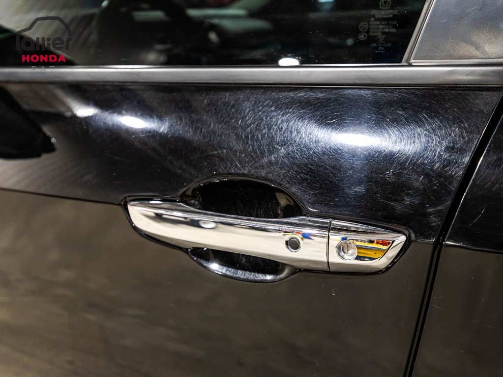 Honda Civic Sedan Touring 2021 à Montréal, Québec - 11 - w1024h768px