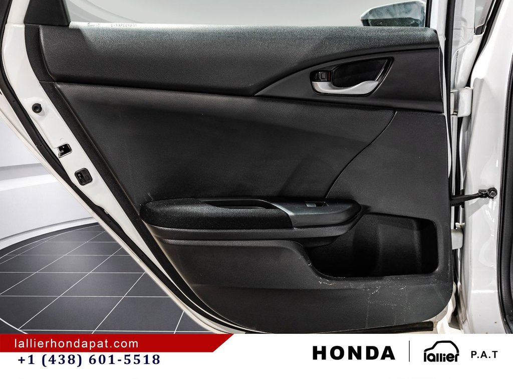 Honda Civic Sedan LX 2021 à Montréal, Québec - 12 - w1024h768px
