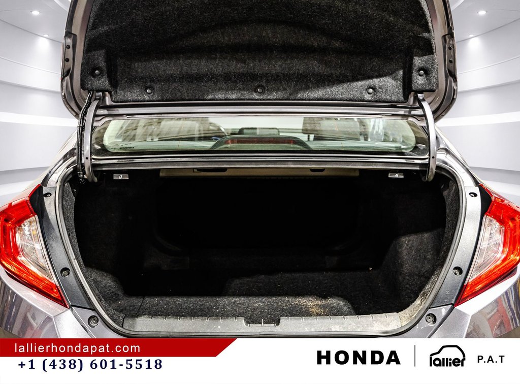 2021 Honda Civic Sedan EX in Montreal, Quebec - 16 - w1024h768px